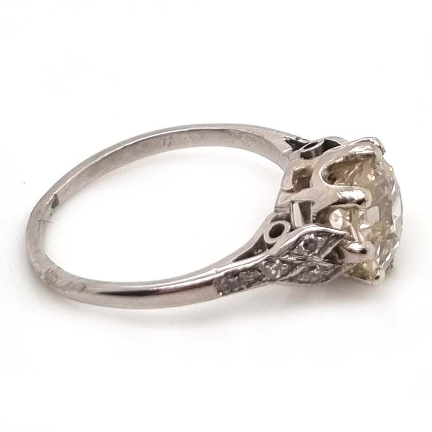 Art Deco 1.90ct Old Mine Cut Diamond Solitaire Engagement Ring