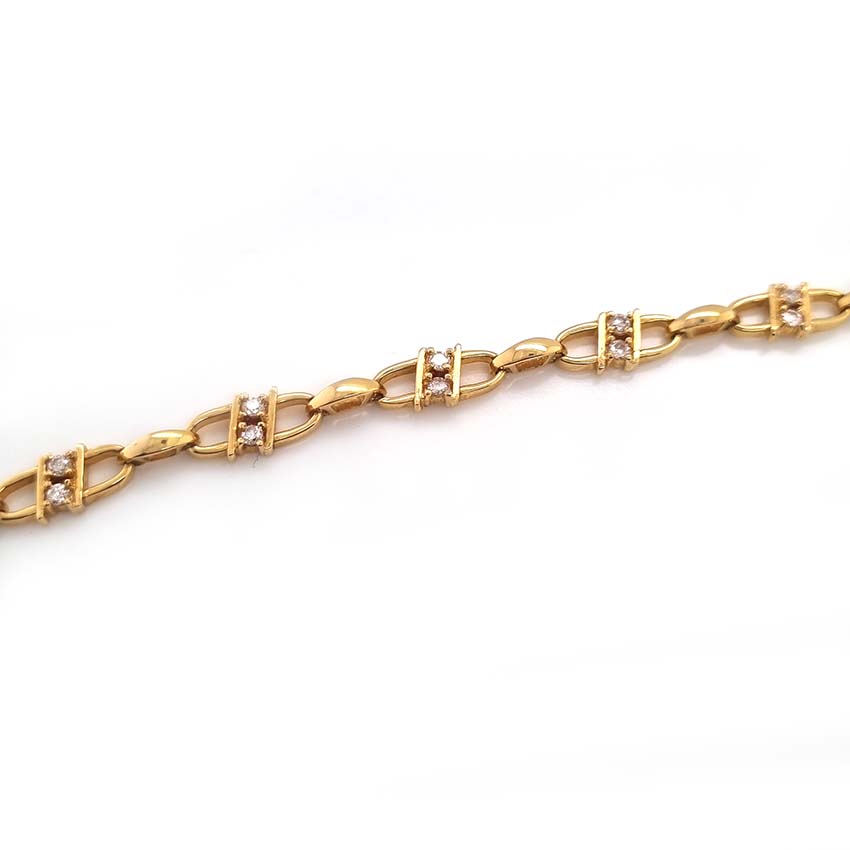 Vintage Diamond Set Gold Oval Fancy Link Bracelet