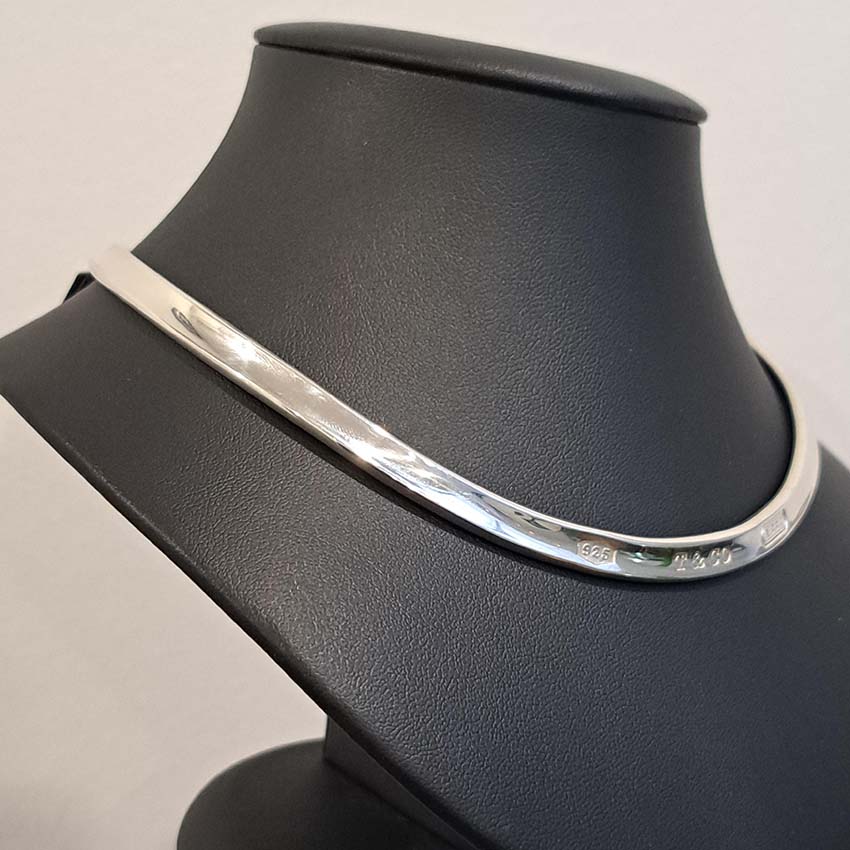 Vintage Tiffany and Co 1837 Collection Silver Collar Necklace