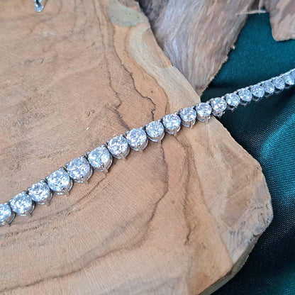 Graduated Diamond Line Necklace, 14.45 carat total