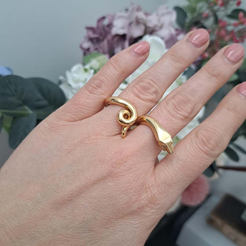 Vintage Boucheron Gold Double Finger Snake Ring