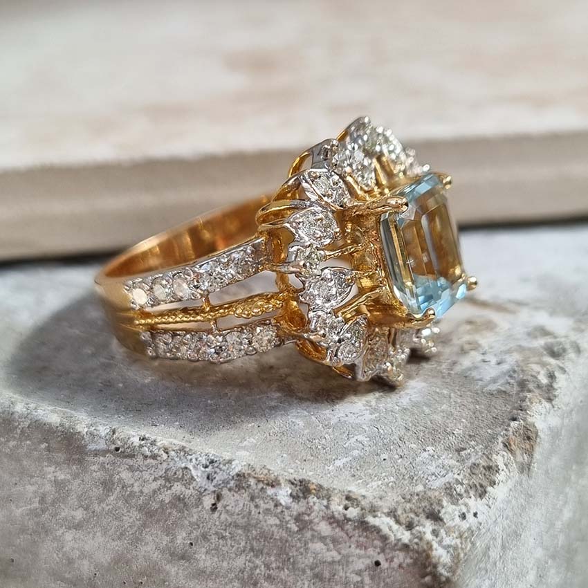 Aquamarine and Diamond Cluster Ring in 21ct Yellow Gold
