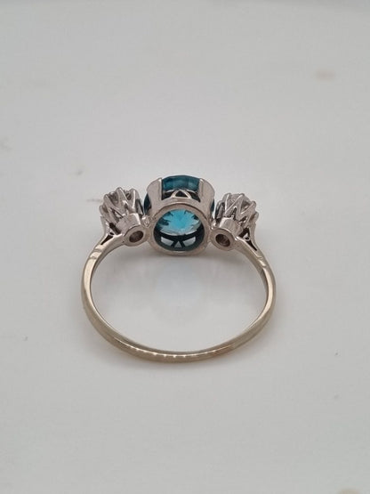 Vintage Art Deco Blue Zircon and Diamond Trilogy Ring in Platinum