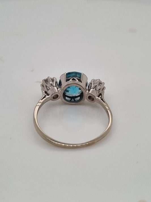 Vintage Art Deco Blue Zircon and Diamond Trilogy Ring in Platinum