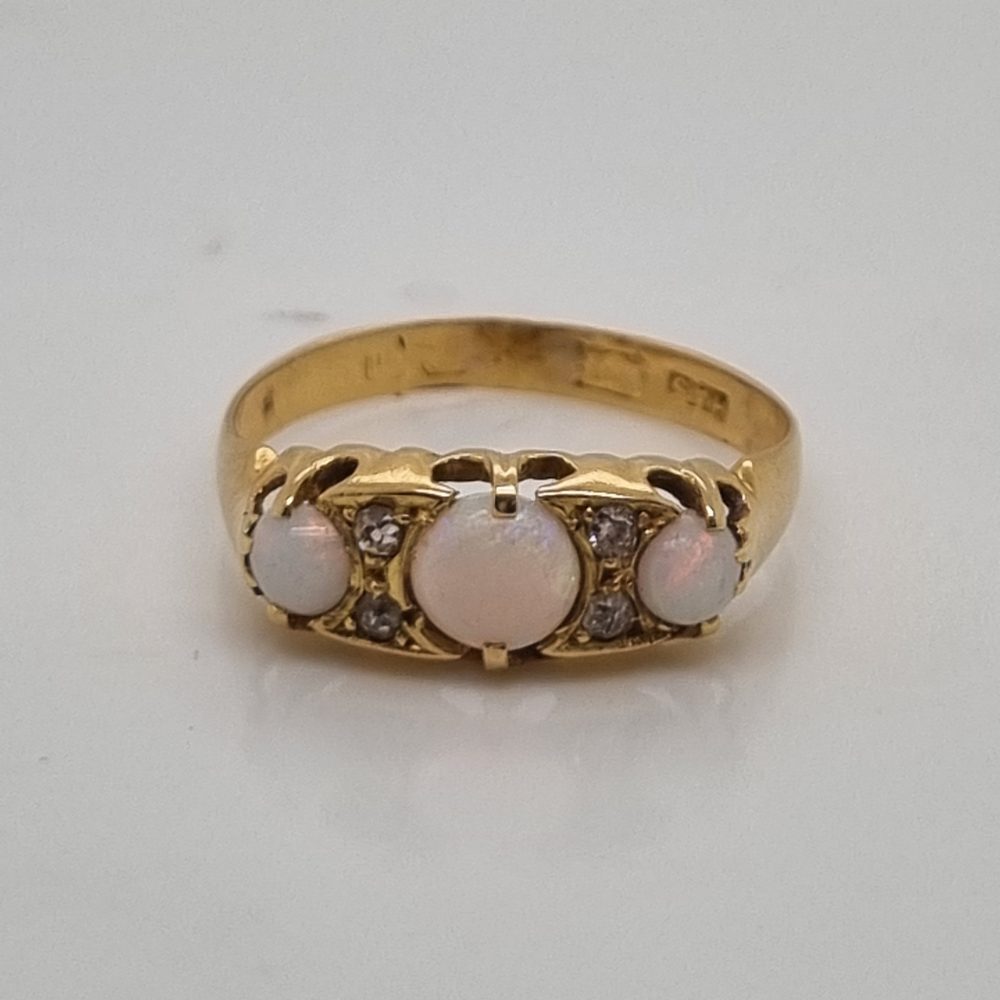 Antique Opal and Diamond Ring in 18ct Yellow Gold