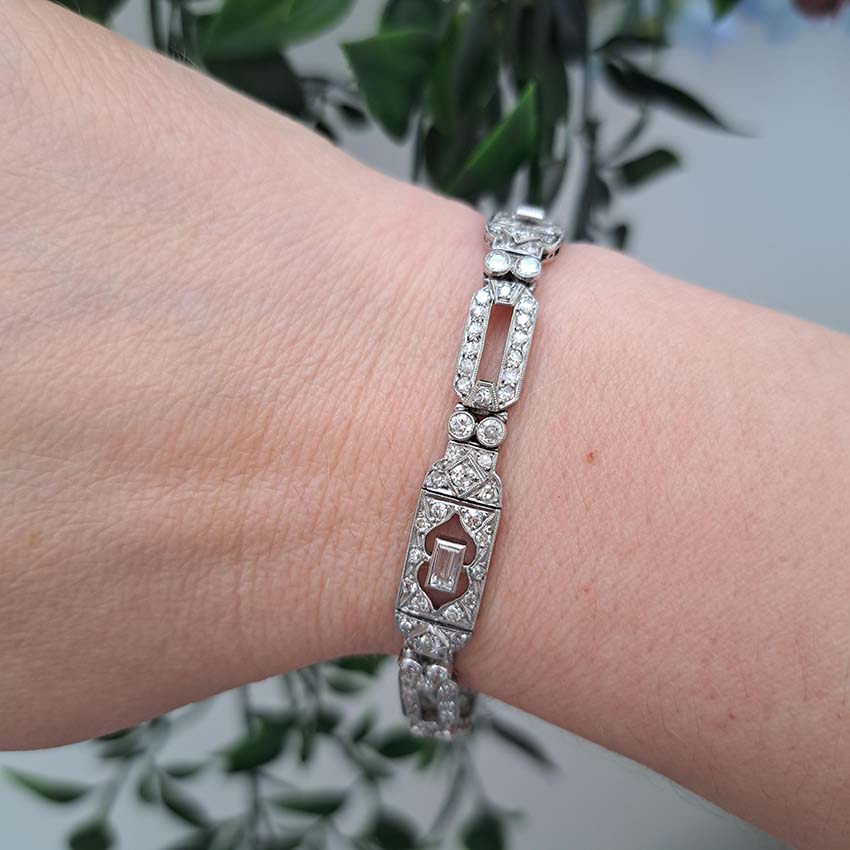 Art Deco Diamond Bracelet, Platinum 1920s, 3.50cts