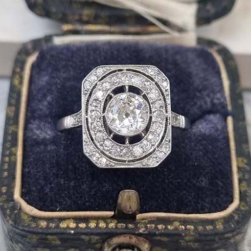 Art Deco Old Cut Diamond Cluster Tablet Ring