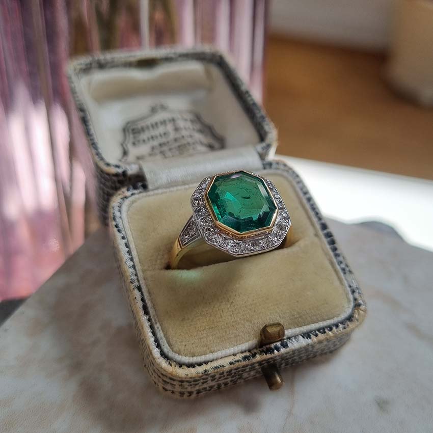 Art Deco Octagonal Colombian Emerald and Diamond Cluster Ring