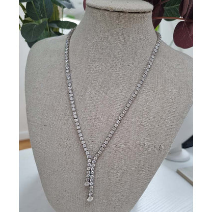 Fine Diamond Line Necklace in 18ct Gold, 20 carat total