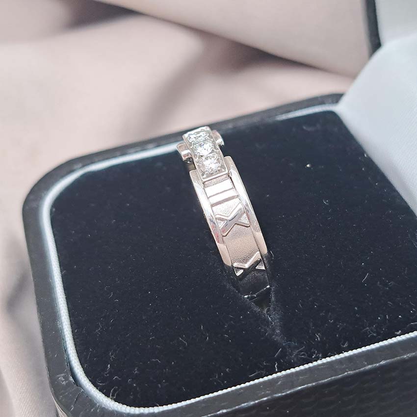 Vintage Tiffany and Co Atlas White Gold Ring with Diamonds