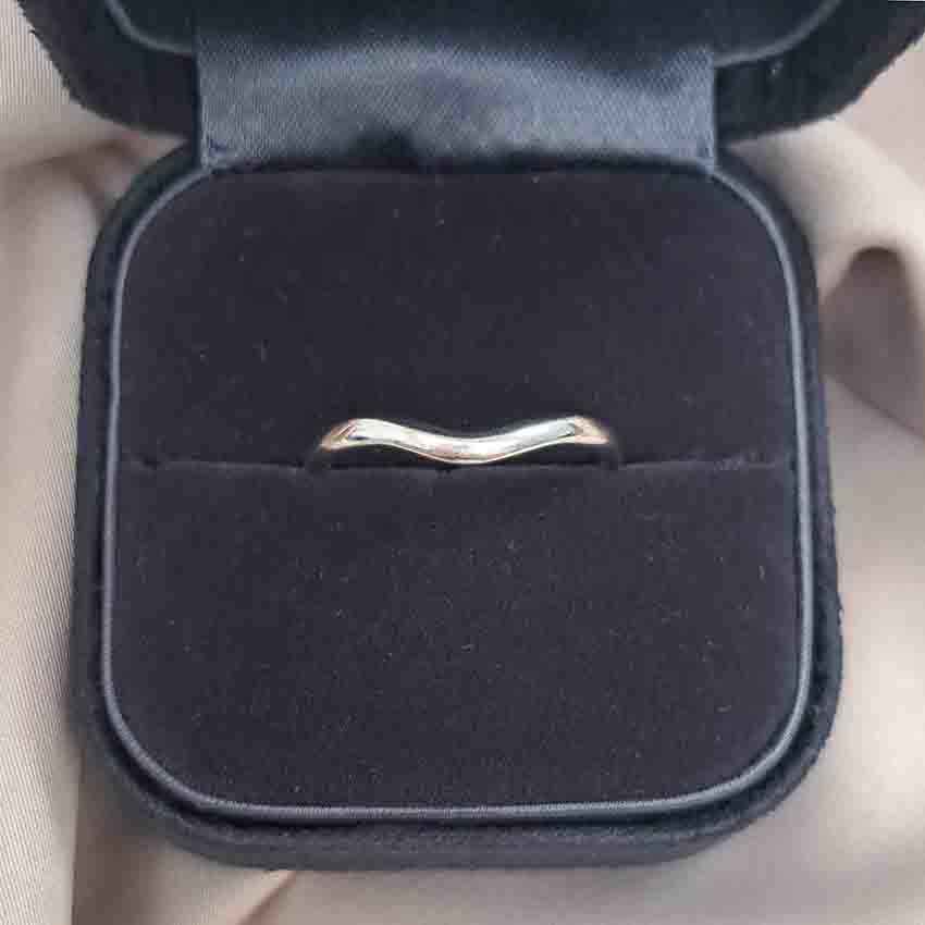 Tiffany and Co Platinum Wave Wedding Band by Elsa Peretti