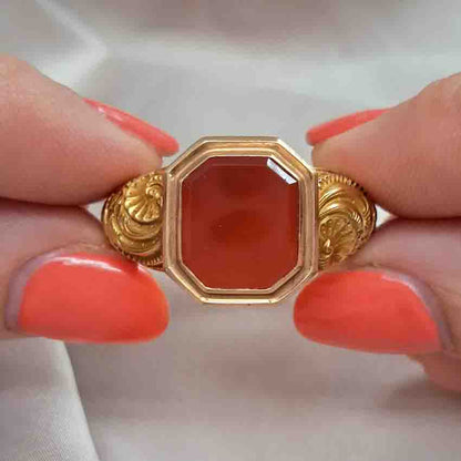 Antique Russian Large Size Mens Ring in 14 Carat Yellow gold With Carnelian