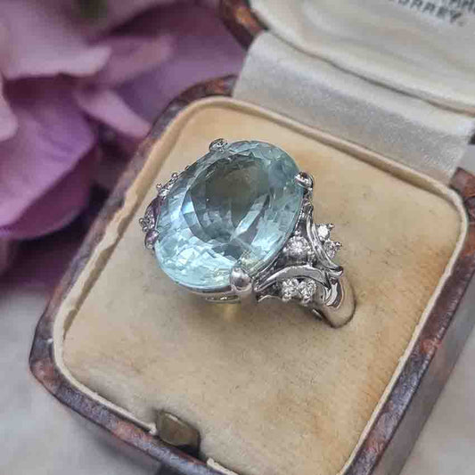 8.58ct Oval Aquamarine Solitaire Ring with Diamond Shoulders