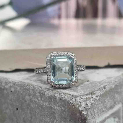 3.77ct Aquamarine and Diamond Cluster Ring