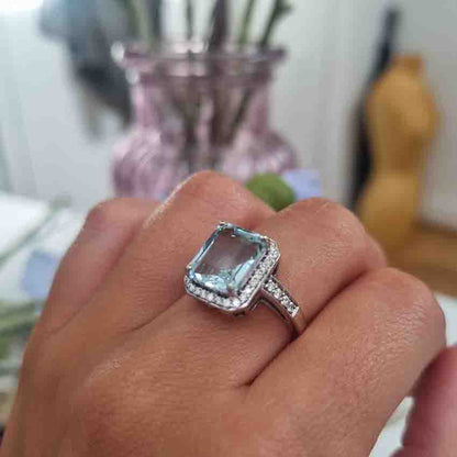 3.77ct Aquamarine and Diamond Cluster Ring