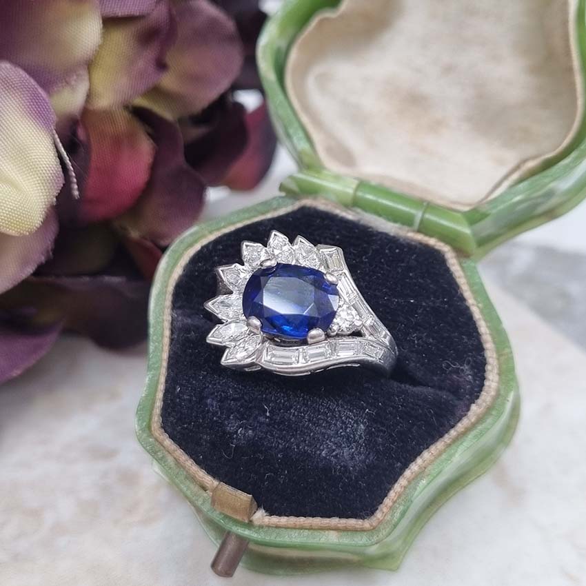 Vintage Retro Natural Sapphire and Diamond Cluster Dress Ring