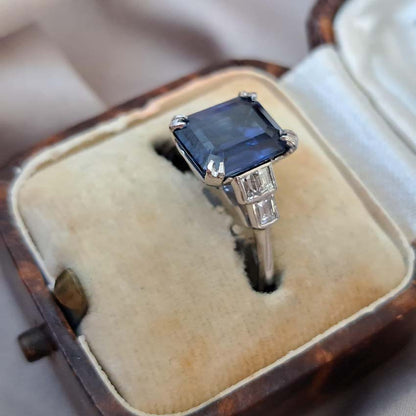 Art Deco 3.50ct Emerald Cut Sapphire Solitaire Engagement Ring with Baguette Diamonds