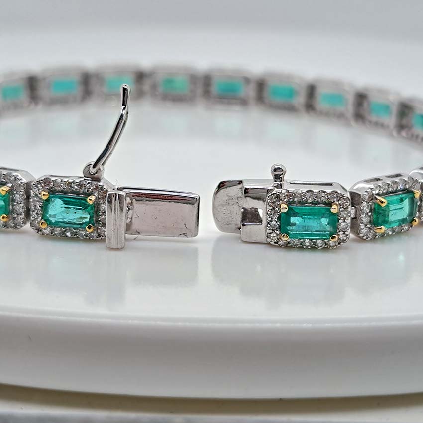 Modern 6.30ct Emerald and Diamond Cluster Line Bracelet