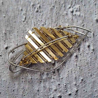 Retro 1960s Diamond Emerald Abstract Gold Leaf Brooch