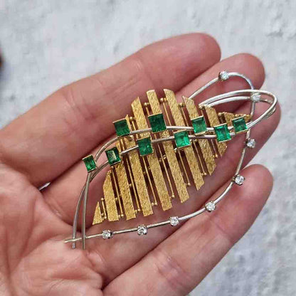 Retro 1960s Diamond Emerald Abstract Gold Leaf Brooch