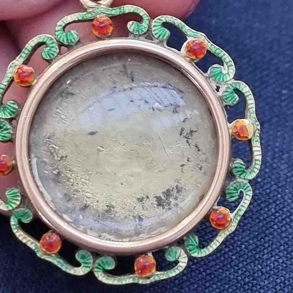 Antique Red and Green Enamel and Gold Mourning Pendant