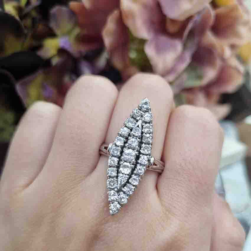 Vintage 1940s Diamond Marquise Cluster Navette Ring