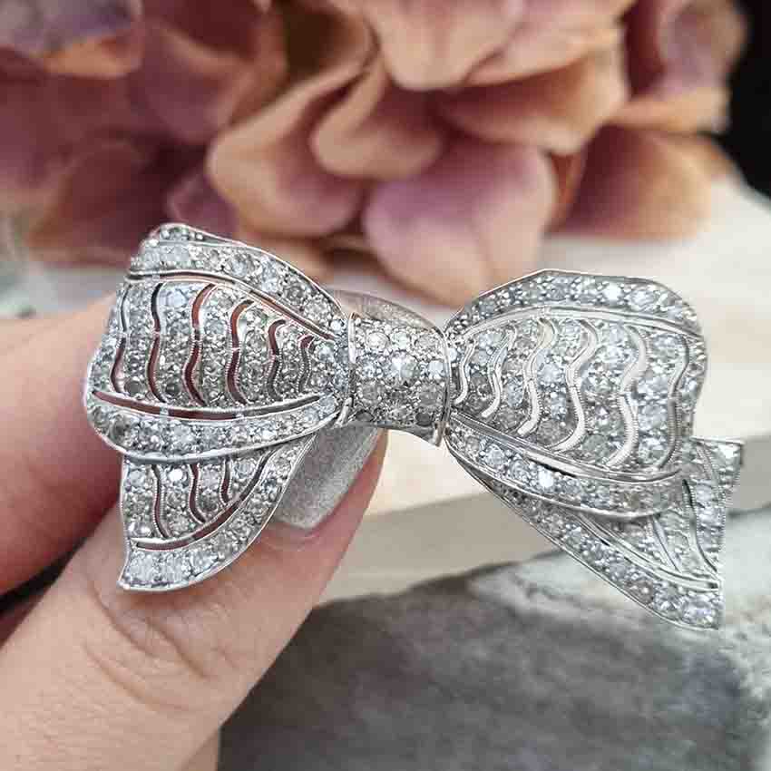 Art Deco 4ct Diamond Bow Brooch in Platinum
