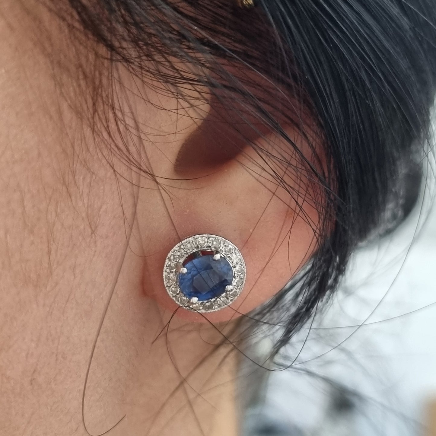 Sapphire and Diamond Cluster Stud Earrings in 18 Carat White Gold