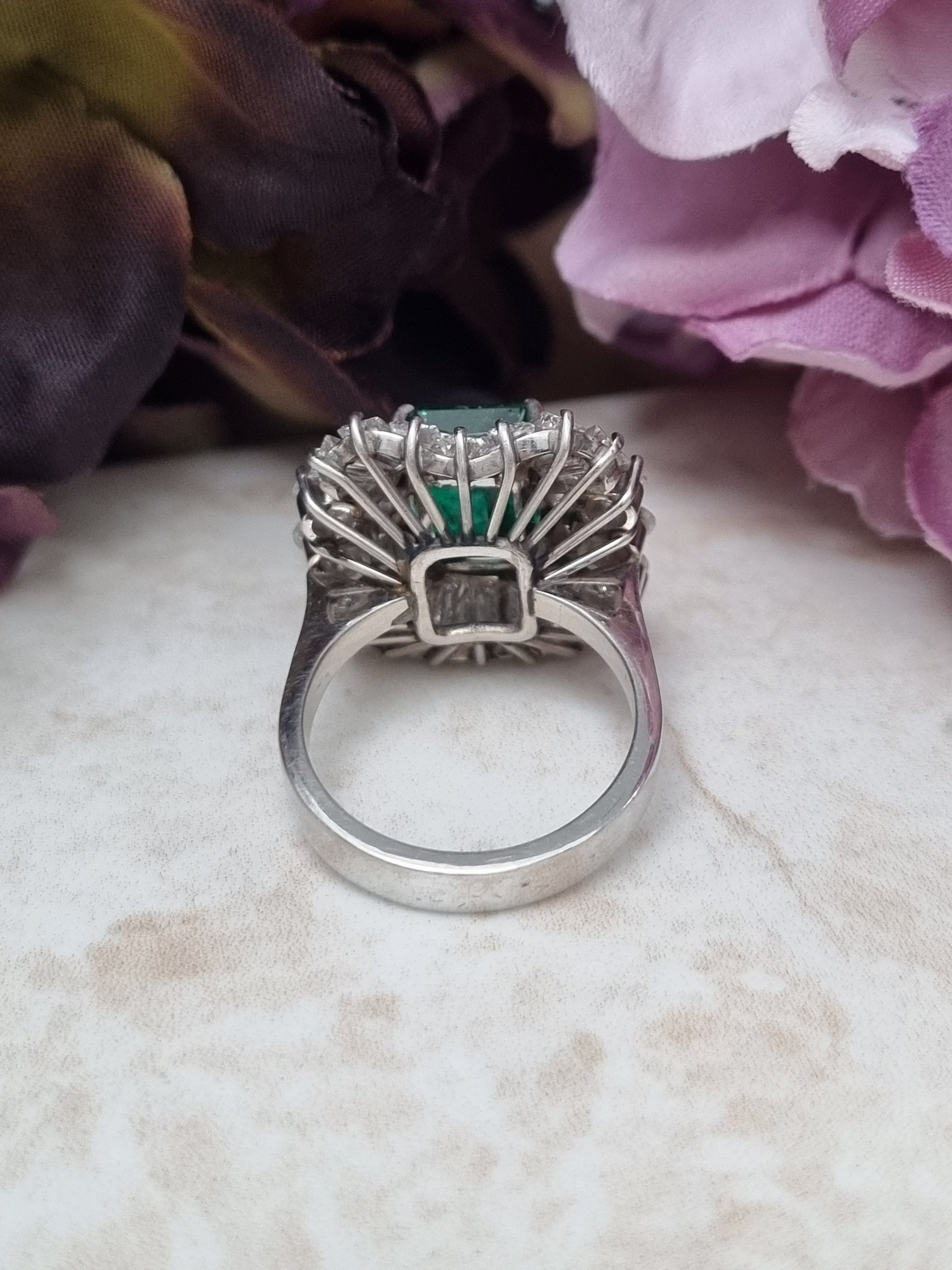 Vintage 1950s Colombian Emerald and Diamond Ballerina Cluster Ring