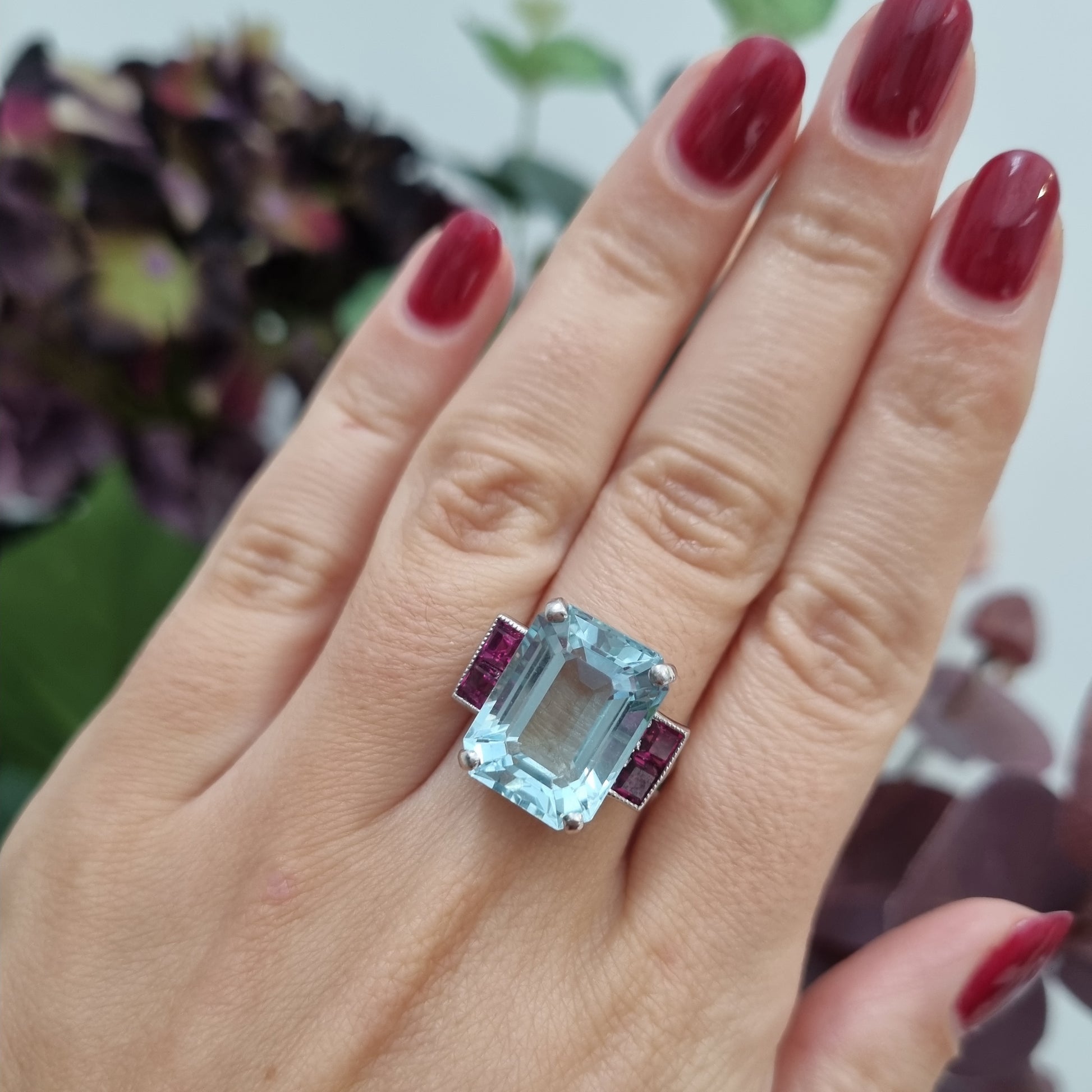 Vintage Retro 1940s Aquamarine and Ruby Cocktail Ring