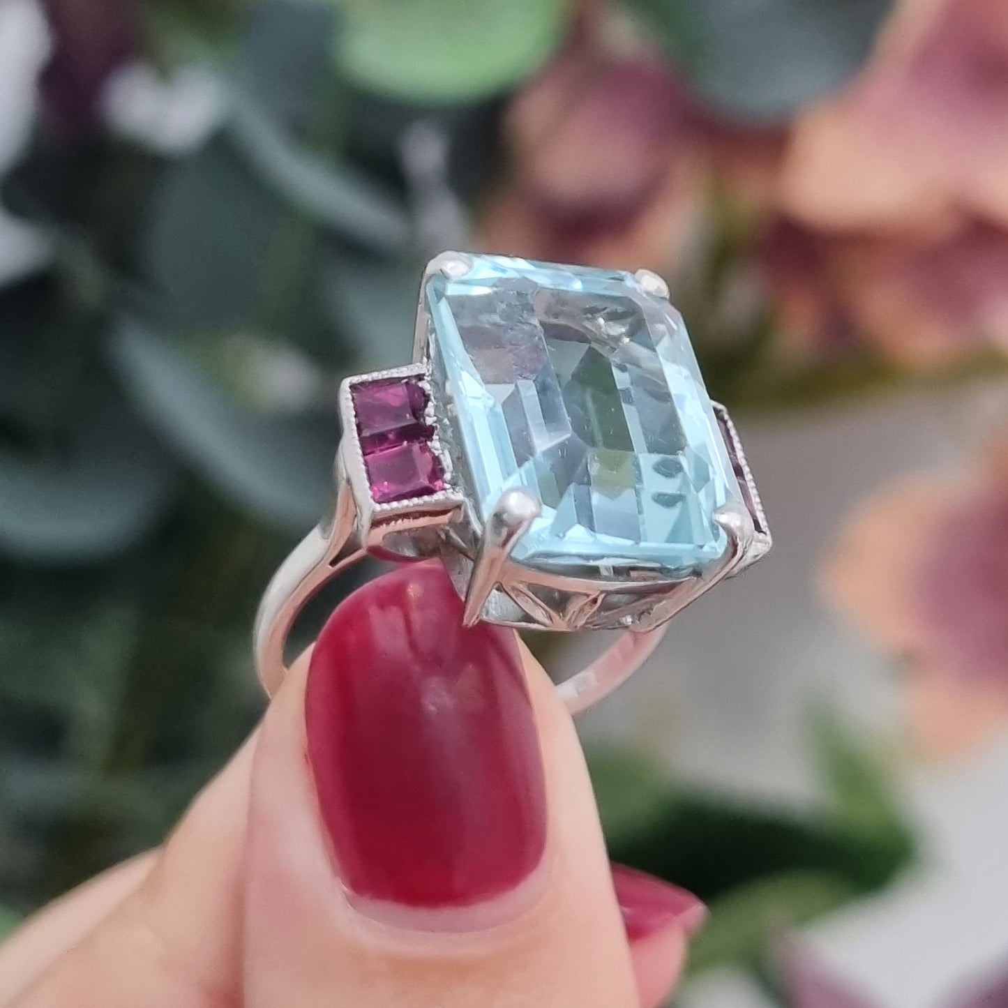 Vintage Retro 1940s Aquamarine and Ruby Cocktail Ring