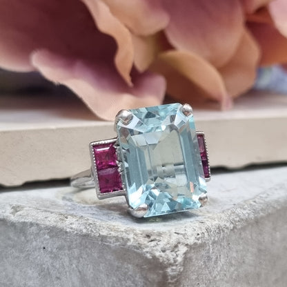 Vintage Retro 1940s Aquamarine and Ruby Cocktail Ring