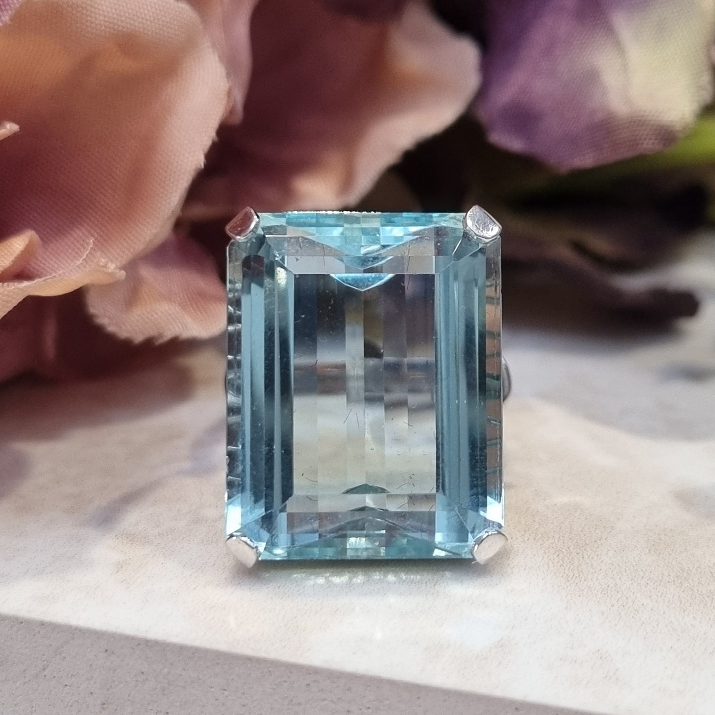 Art Deco 23cts Aquamarine Cocktail Ring in Platinum