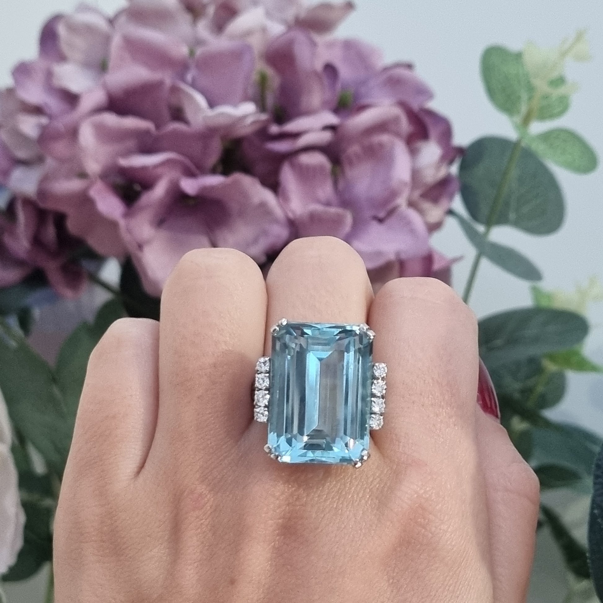 Vintage Retro 27cts Aquamarine and Diamond Cocktail Ring
