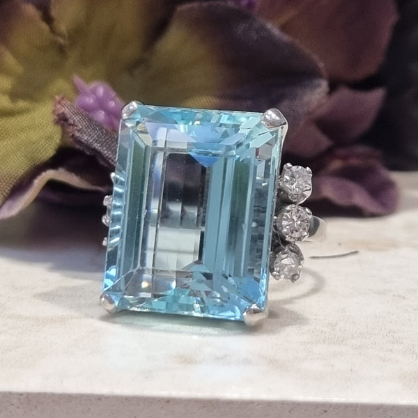 Vintage 20cts Aquamarine and Diamond Cocktail Ring, Circa 1950s