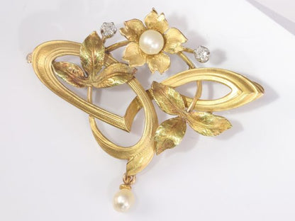 French Art Nouveau Gold Pendant Brooch With Diamonds and Pearls
