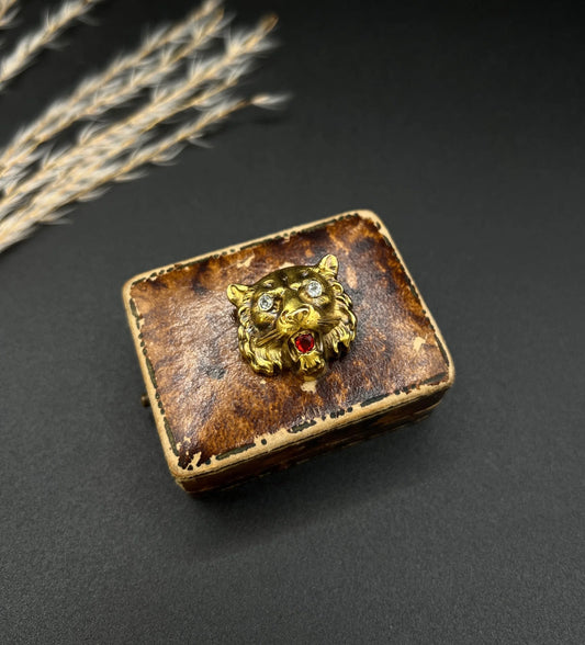 Antique 18 Carat Yellow Gold Diamond and Garnet Tiger's Head Brooch, Circa 1920