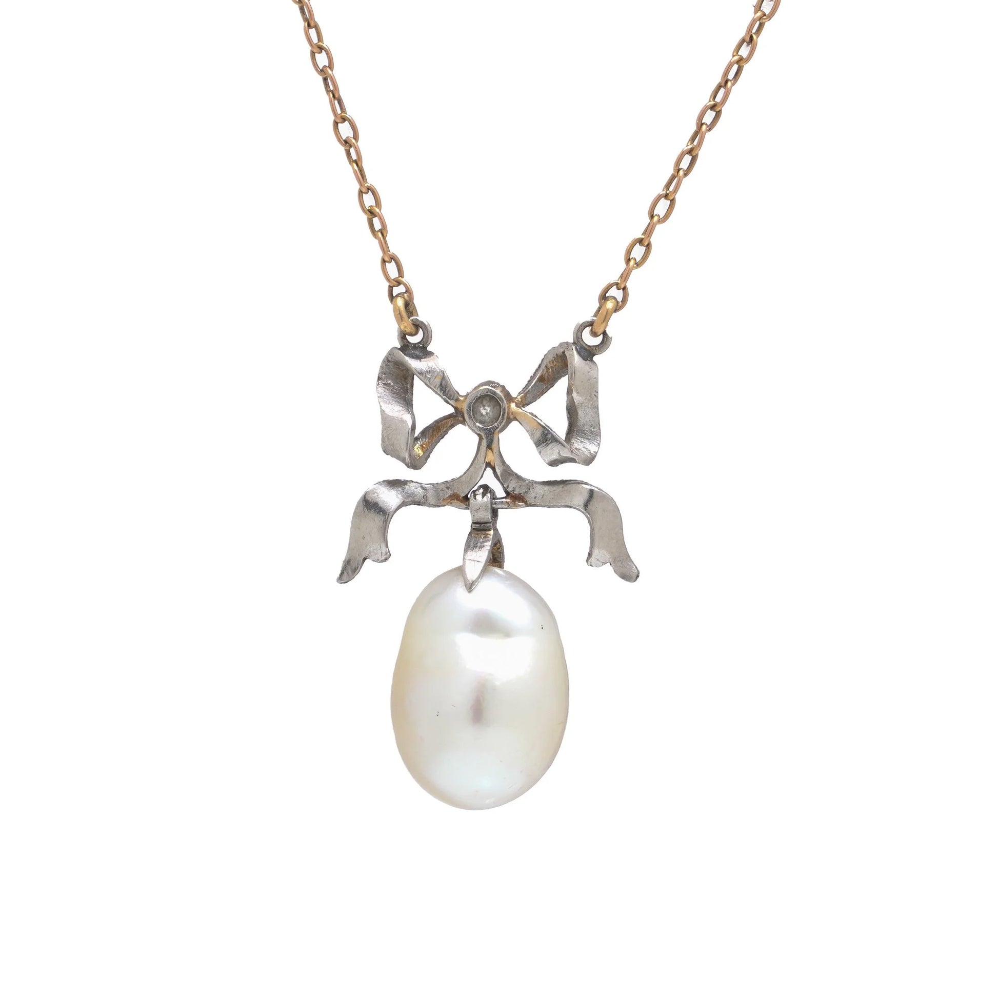 Edwardian 18 Carat Gold South Sea Pearl And Diamond Necklace