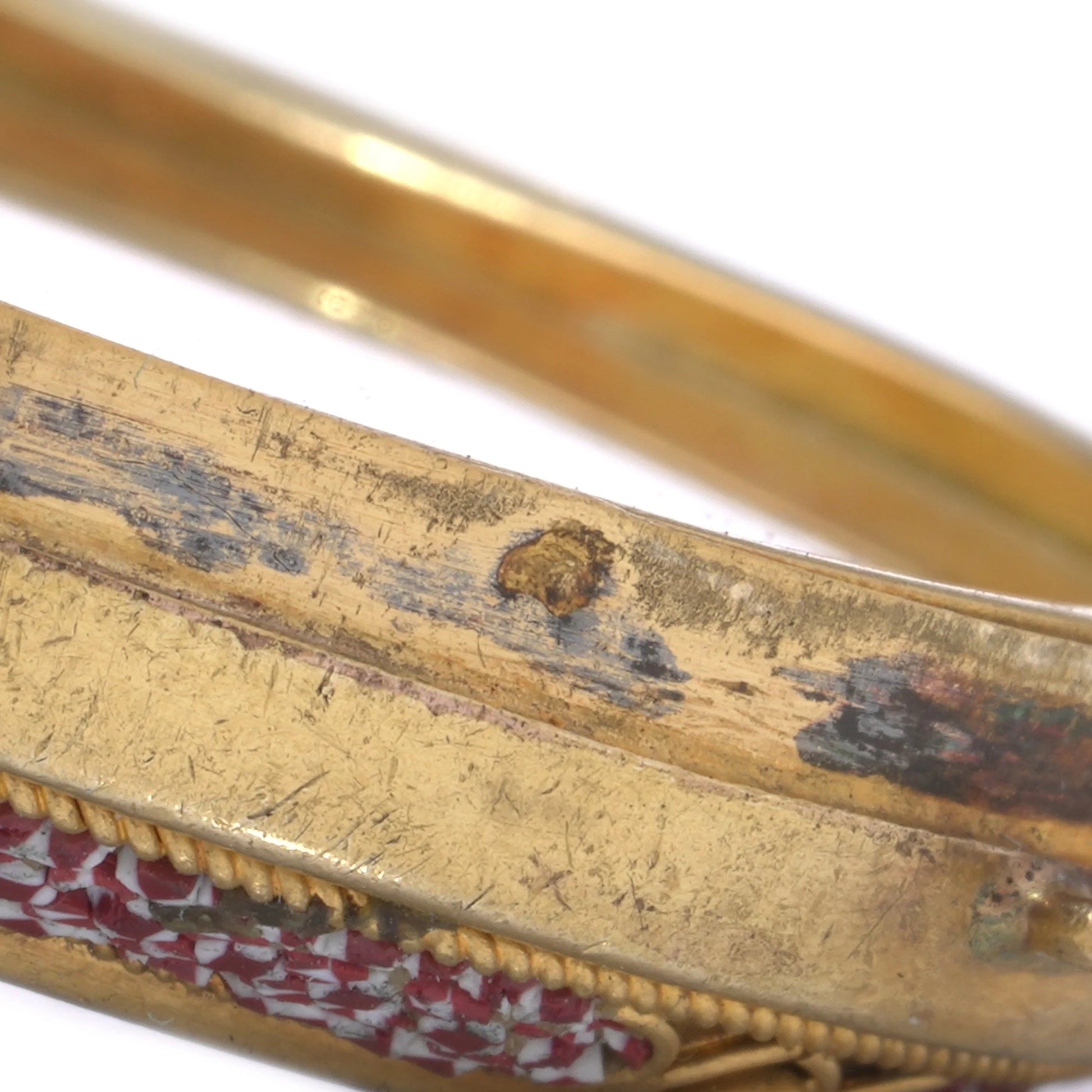 Italian 21 Carat Gold Micro Mosaic Dove Locket, 19th Century