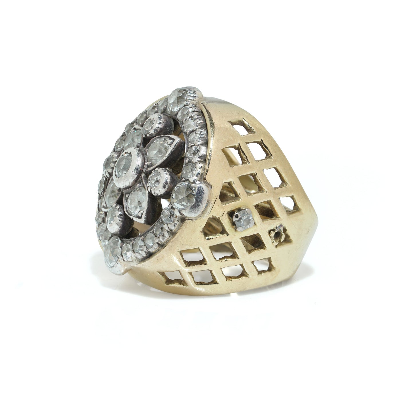 Early 20th Century 18KT Gold Old European Cut Diamond Cluster Ring 2.60ct