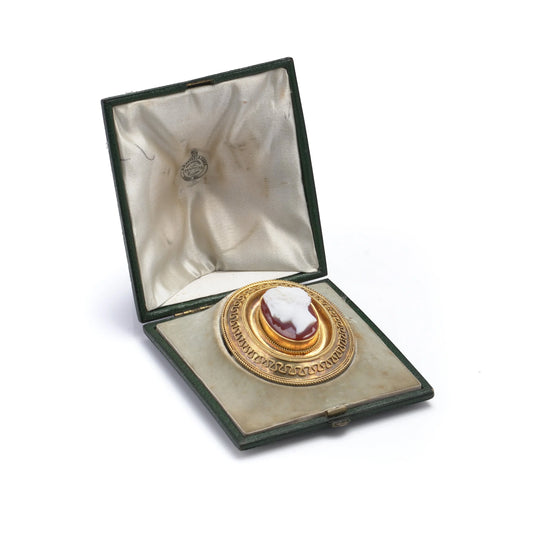 Victorian 20KT Gold Carnelian Cameo Brooch