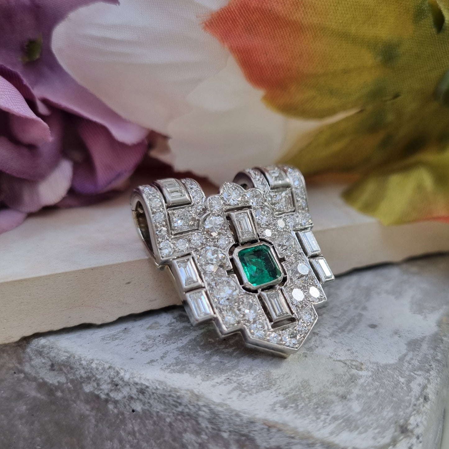 Art Deco Colombian Emerald and Diamond Clip Brooch