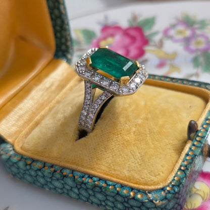 Vintage 3.50ct Colombian Emerald and Diamond Cluster Ring