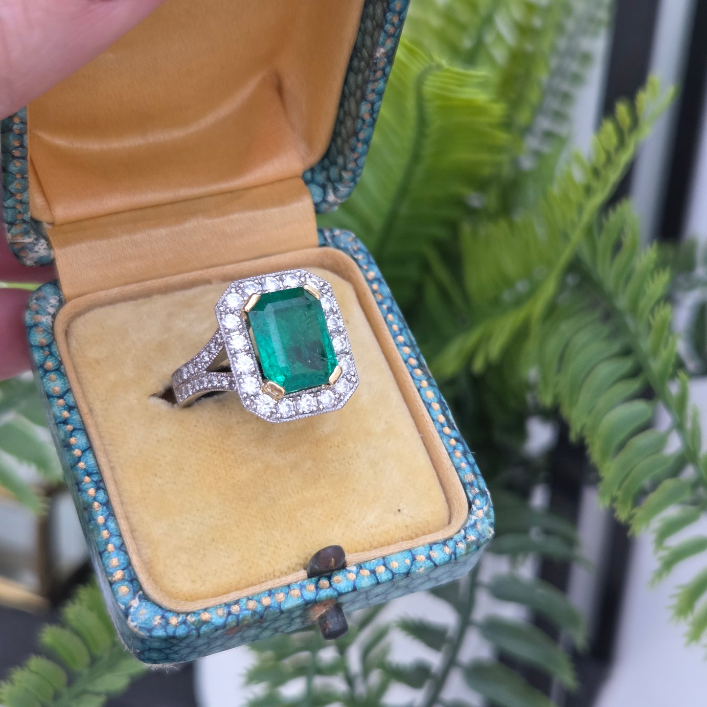 Vintage 3.50ct Colombian Emerald and Diamond Cluster Ring