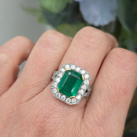 Vintage 3.50ct Colombian Emerald and Diamond Cluster Ring