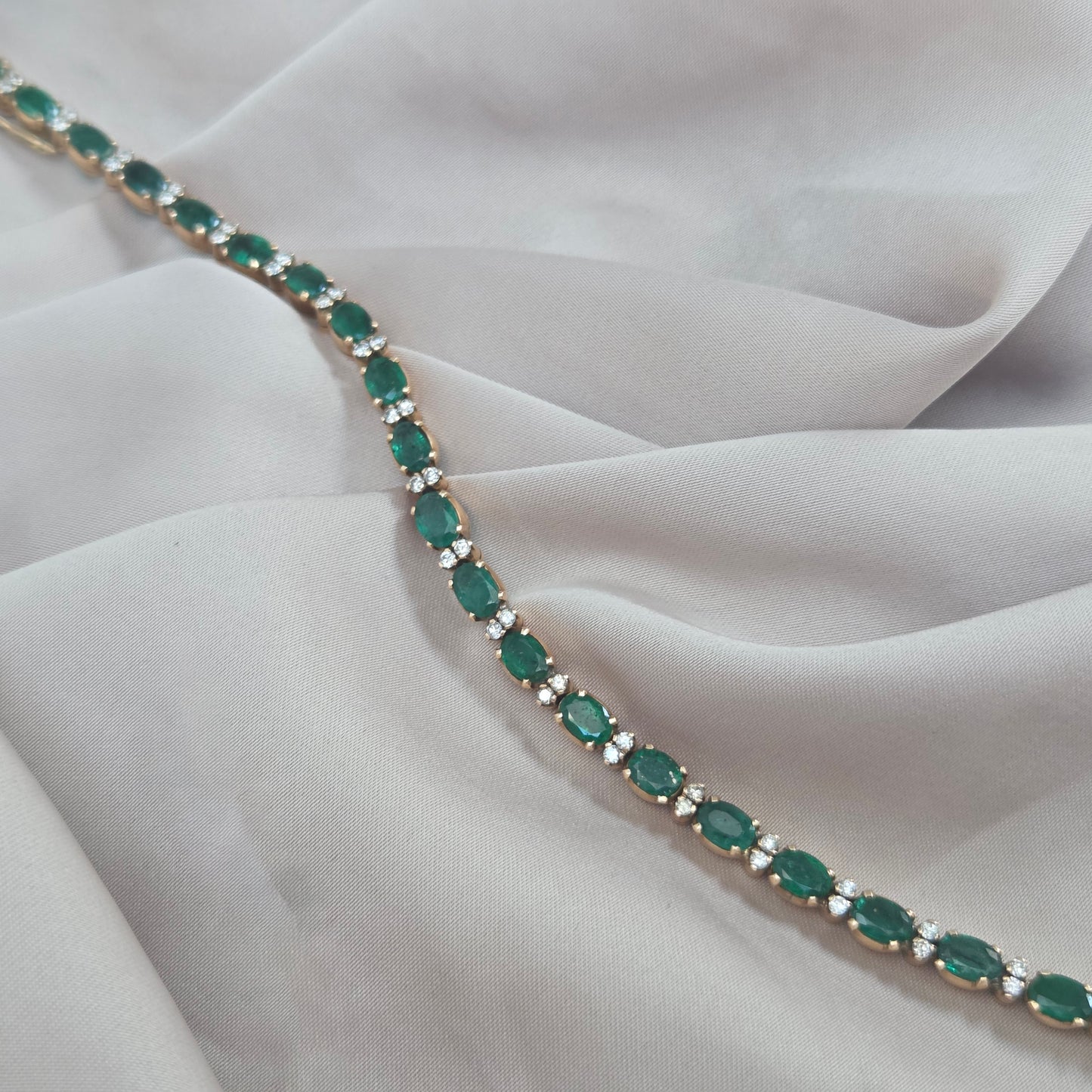 Vintage 6.3ct Emerald and Diamond Line Bracelet