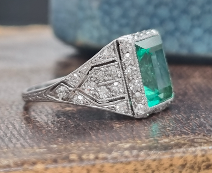 Edwardian Antique 2.10ct Emerald and Diamond Cluster Ring