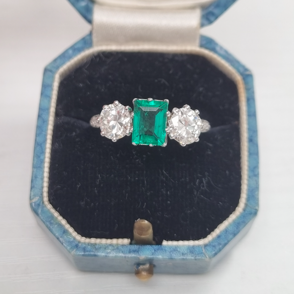 Vintage Antique Art Deco Colombian Emerald and Diamond Three Stone Engagement Ring in Platinum