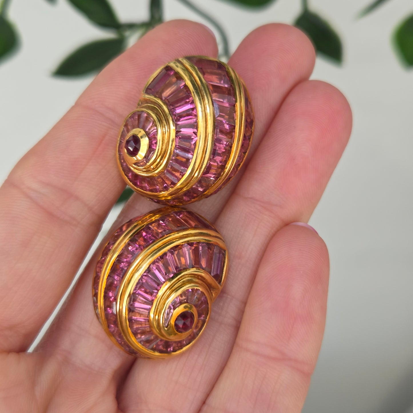 Fochtmann Strandgut Paradise Pink Tourmaline Snail Clip Earrings