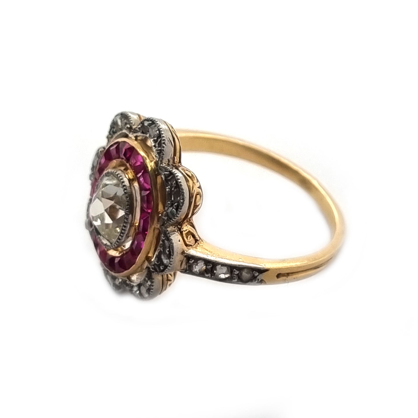 Fine Antique Belle Époque Old-Cut Diamond and Ruby Target Ring